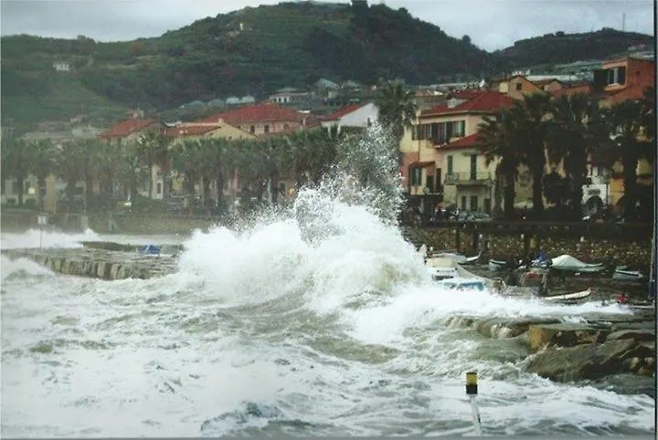 Frantoio Apartment Riva Ligure 0*,