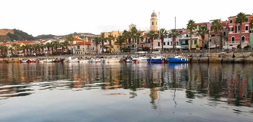 Frantoio Apartment Riva Ligure